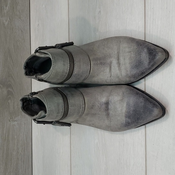 Coconuts By Matisse Women Uptown Ankle Booties Pointed Toe Moto Shoes sz 7M - Picture 5 of 14